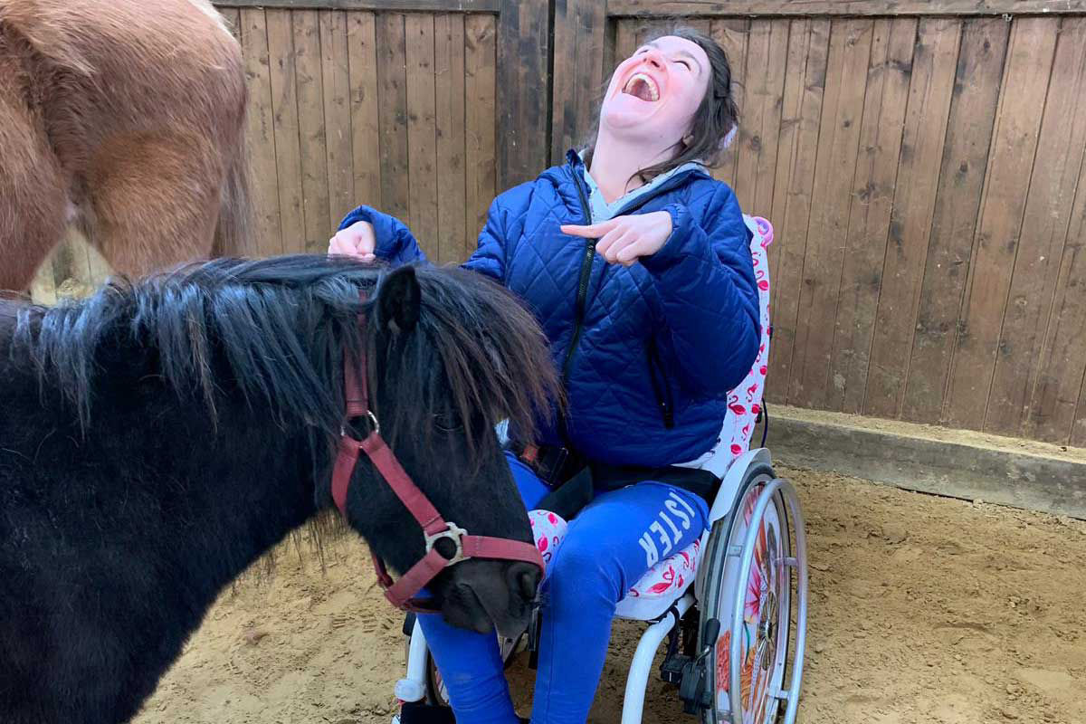 Tiere begegnen den Menschen vorurteilsfrei